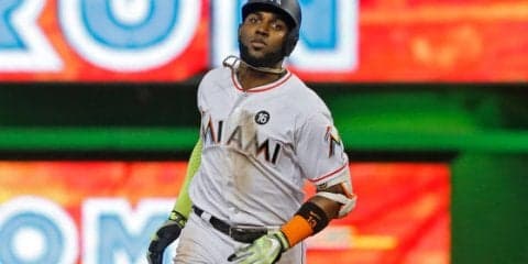 【MLB】カージナルスがオズナ獲得合意　3割37発124打点＆“師匠”イチローバットで連発