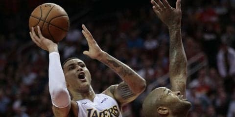 ロケッツの連勝を止めたのはルーキーのクーズマが牽引する『ヤング・レイカーズ』