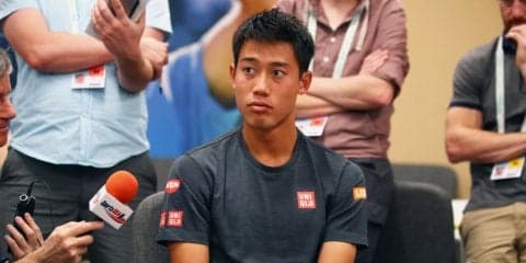 錦織が、自身とコラボした高級腕時計をSNSで宣伝。