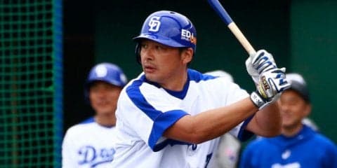 遅咲きのスラッガー・森野将彦　控えから背番号を7度変えて掴んだ成功