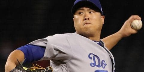 【MLB】韓国人左腕と美人アナの“婚約写真”公開　ダル「Ryuuuu!!」、ファン「美しい」