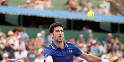 ジョコビッチが右肘の怪我から復帰してティームに圧勝[クーヨン・クラシック]