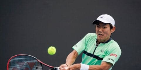 2回戦に挑む西岡良仁、第1セットを1-6で落とす［全豪オープン］