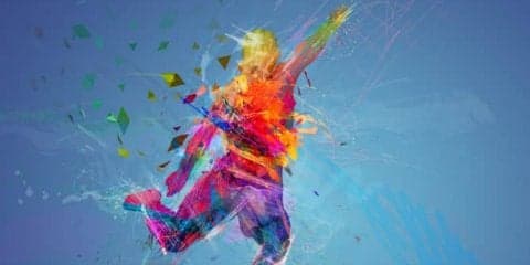パスやドリブルがアートに！“光る”サッカーイベントが開催