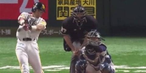ホークス本多が逆方向へオープン戦1号　昨年は本塁打0本