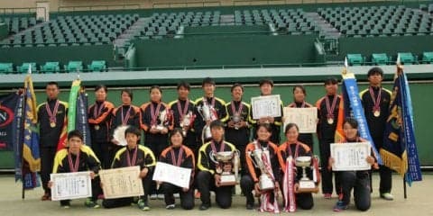 初優勝を狙う早稲田実業、混戦模様の女子【第40回全国選抜高校テニス大会】