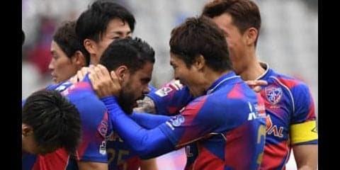 FC東京で、長谷川健太スタイルが見えた。守りの圧力で今季Ｊ初勝利