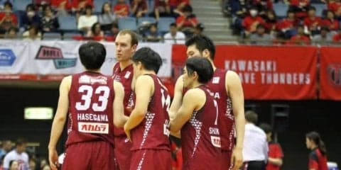 川崎ブレイブサンダース、長距離砲爆発でA東京の堅守を打ち崩して前夜のリベンジ