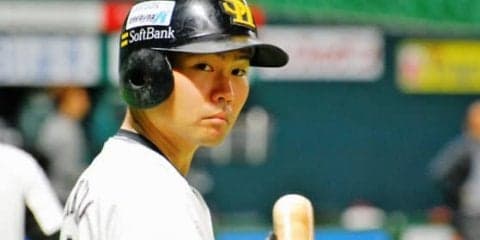 ホークス中村晃が右ハムストリングを痛めて途中交代　18日に病院で検査予定