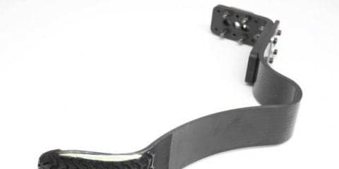 ブリヂストン、パラトライアスロン義足用に新型ゴムソールを開発