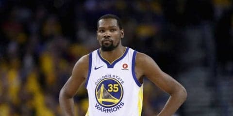 ケビン・デュラント、ウォリアーズとの再契約を明言も「ビジネスとして対応する」