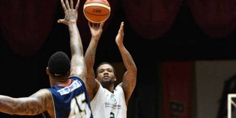 取るべき選手が取り、安定した試合運びを見せた西宮ストークス、横浜に敵地で先勝