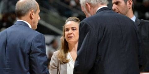 ベッキー・ハモン、NBA初のフルタイム女性ヘッドコーチ誕生に向けて周囲は後押し