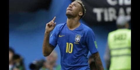暴かれたネイマールの「演技」。VARがブラジル戦を真っ当な試合に