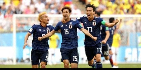 サッカーW杯観戦でみんな寝不足！睡眠時間、どれくらい削られた？