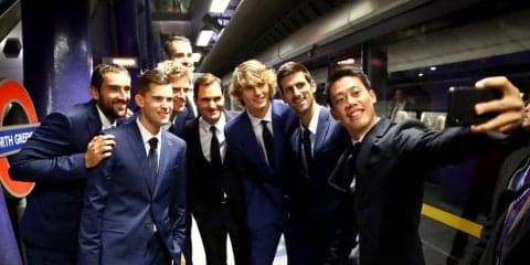 錦織が最終戦恒例の集合セルフィーを公開。今年は撮影を担当[Nitto ATPファイナルズ]