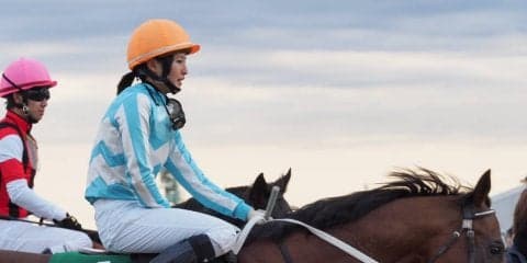 【カペラS】菜七子「3コーナーから右にもたれて…」レース後ジョッキーコメント