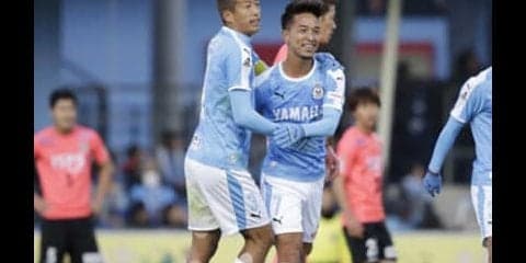 辞任から続投へ。ジュビロ名波監督が味わった残留確定後の壮絶な90分