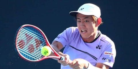 西岡 3年連続の初戦突破。昨年のベスト8に粘り勝ち[全豪オープン]