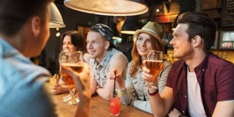 ダイエット中の食事のお誘いを乗り切る5つの方法！