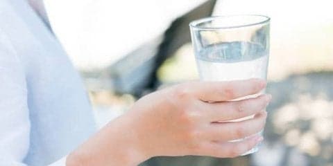 気づかぬうちに陥っているかも・・実はコワイ冬のかくれ脱水とは