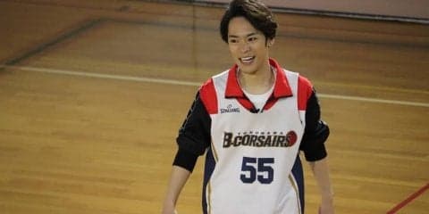 世界に通用する選手を育成するU15を、元バスケ少年の小野賢章が取材リポート！