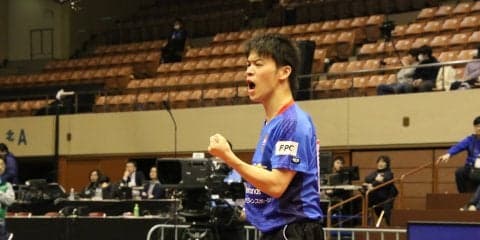 【卓球・トップ12】吉田が大島に逆転勝利　松平賢との準決勝へ