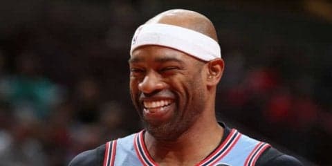 新境地を開拓しつつある42歳、ビンス・カーターが来シーズンも現役続行を希望