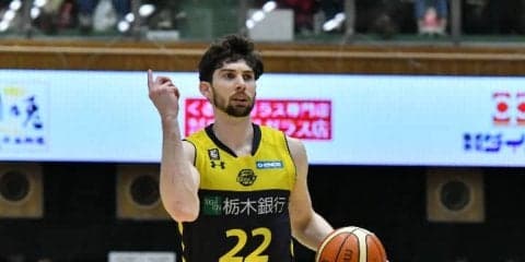 栃木ブレックス、ライアン・ロシターとの契約継続「史上最強のブレックス」へ