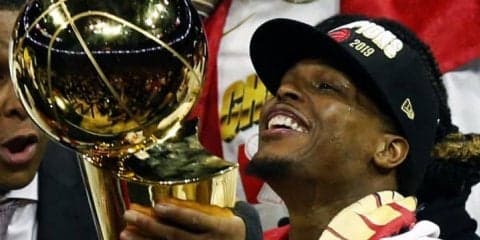 不屈の精神を持つラウリー、ファイナル時期に祖母を亡くすもチームのためにプレー