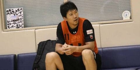 若手選手のお父さん!? 育成キャンプで汗を流すベテランビッグマンの太田敦也