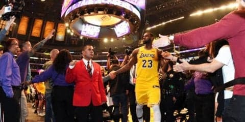 NBAクリスマスゲームの対戦カードがリークされ、予想通りロサンゼルス対決が実現