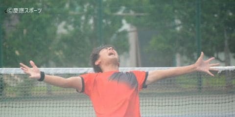 【テニス（男子）】ダブルスで負け越すもシングルスで巻き返し王座出場を決める！／関東大学テニスリーグ　亜大戦