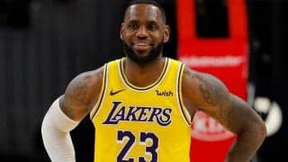 レイカーズが連敗脱出、レブロン・ジェームズは「完成されたチームにしたい」