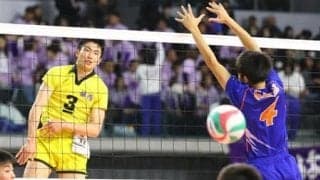 鎮西、ストレートで１６強　エース水町が勝負どころで豪快スパイク　春高バレー