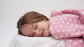 育ち盛りのこどもに大切な睡眠とは