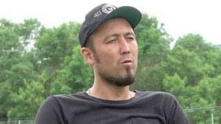 闘莉王氏、母国で経営する牧場を初公開　「乗馬療養」での社会貢献活動をスタート