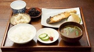 100歳超えのご長寿さんが食べているものは？ズバリ、健康で長生きできる食事法はコレだった！