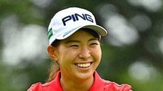 渋野日向子の満面スマイル　開幕前日に中国美女セキが2S投稿「笑顔が私の心を溶かした」
