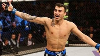 跳びヒザ蹴りで秒殺！　UFCでの8秒TKOに甦る戦慄「なんという瞬間だ！」