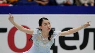 紀平梨花が充実笑顔　スイスで写した“夏の思い出チェキ”に反響「みんなかわいい」