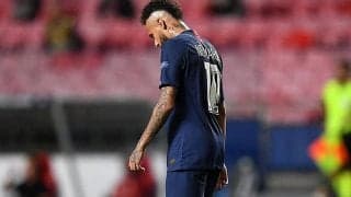 退場ネイマール、マルセイユDFの人種差別を主張　「アイツの顔を殴らなかったことが唯一の後悔」
