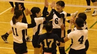 【バレーボール部女子】　佛教大を制し、開幕戦快勝！