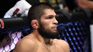 電撃引退のUFC最強王者、泣き崩れる“最後の姿”に海外反響「MMA史上最も感動的な瞬間」
