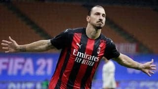 39歳イブラヒモビッチ、GK翻弄“ワンタッチ弾”にファン興奮「足長すぎ」「チートだ」