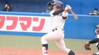 [硬式野球]待ってました！山崎主将、待望の一打で打線爆発の亜大２回戦
