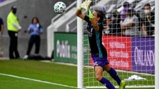 衝撃のPK戦！GKが退場の大ピンチ、MLSカップで急造GKがスーパーセーブでチームを救う