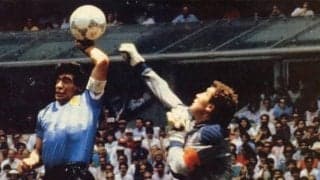 神の手食らったシルトン、亡きマラドーナへ「偉大だが決してスポーツマンシップを表現しなかった人」