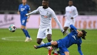 唾吐き退場のテュラム、5試合の出場停止処分