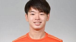 他クラブからオファーの新潟「10」番MF本間至恩が契約更新「初めてオファーをいただいて悩んだ」
